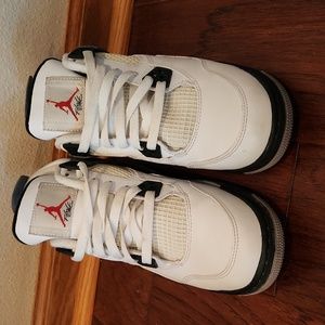 Air Jordan 4 Retro Kids 6.5y